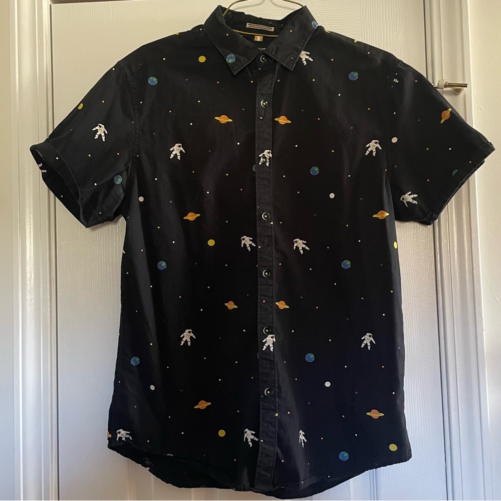 Men’s short sleeve button down
